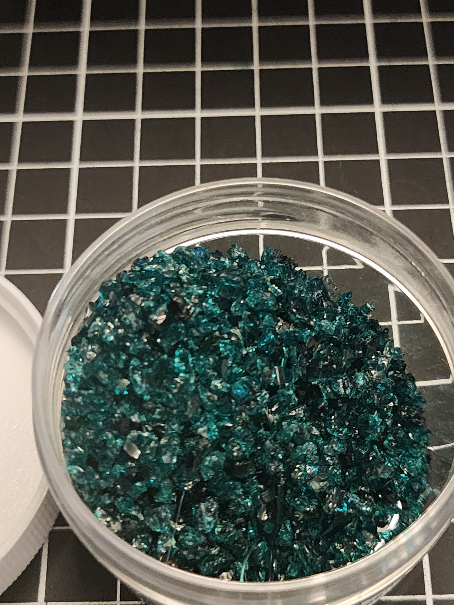 Thompson 6/20 Enamel Lumps Opaque and Transparent Colours - 1 oz