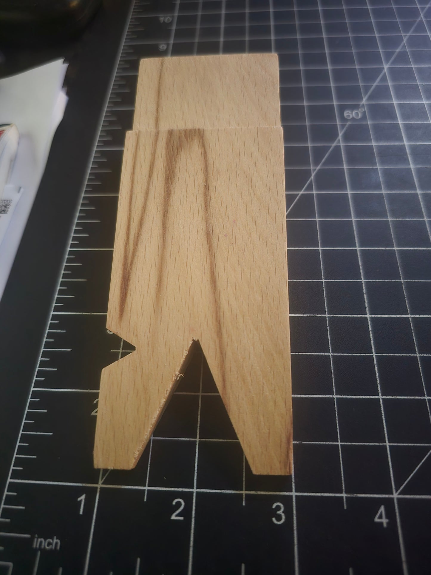 Wood Bench Pin With Two V Slots